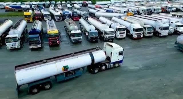 Fuel ‘wahala’: Marketers queued for days at Dangote refinery unable to load — IPMAN cries out