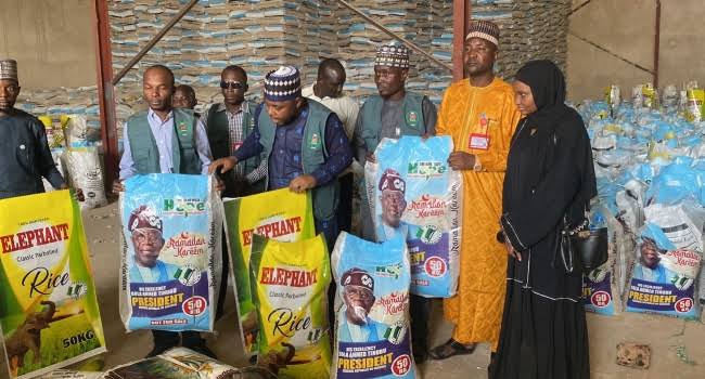 How Kano agency unearthed warehouse stockpiling and repackaging rice palliatives