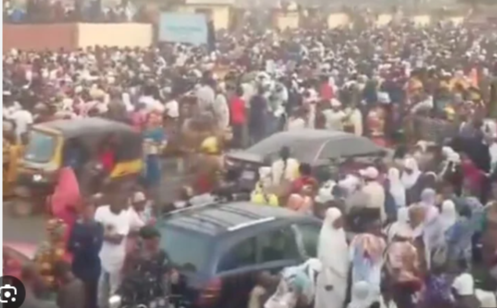 Alot of us were trapped with our babies – Eyewitness narrates scary experience at Ibadan stampede