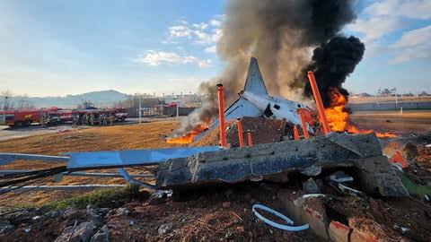 CONFIRMED! 96 die in South Korea plane crash