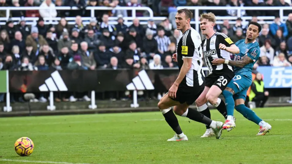 EPL: Kluivert’s hat-trick end Newcastle’s winning run