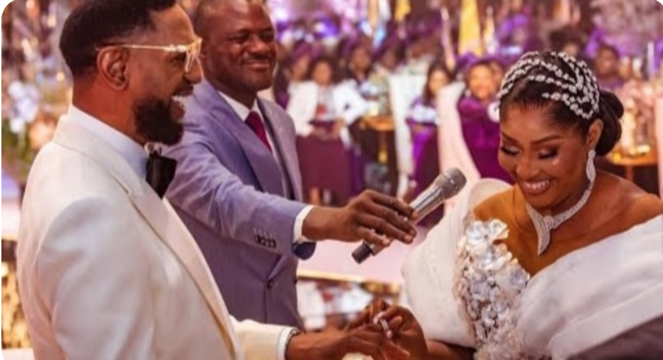 Fatoyinbo, wife renew wedding vow on 25th marriage anniversary