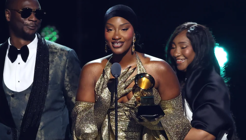 Davido, Ayra Starr react to Tems’ Grammy award win