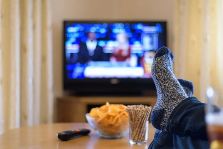 Watching TV can reduce heart attack, stroke risks - Study