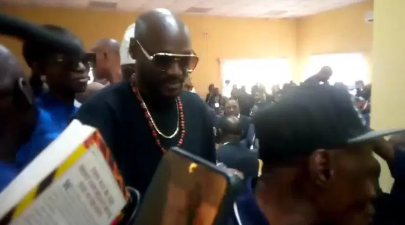 2Face Idibia, Natasha Osawaru storm Edo Election Tribunal hearing venue