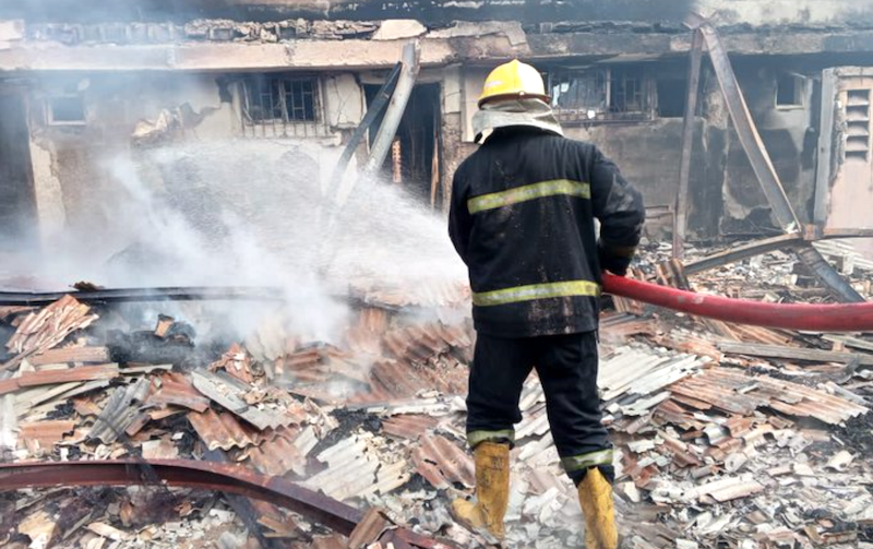 BREAKING: Fire guts 3-storey building in Lagos