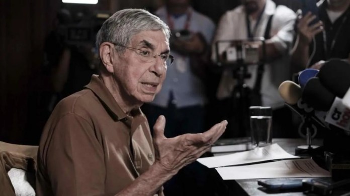 US revokes former president ,Nobel Peace Prize winner Oscar Arias visa