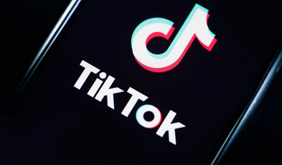Woman who posted photos of husband’s ‘side chick’ on TikTok, arraigned