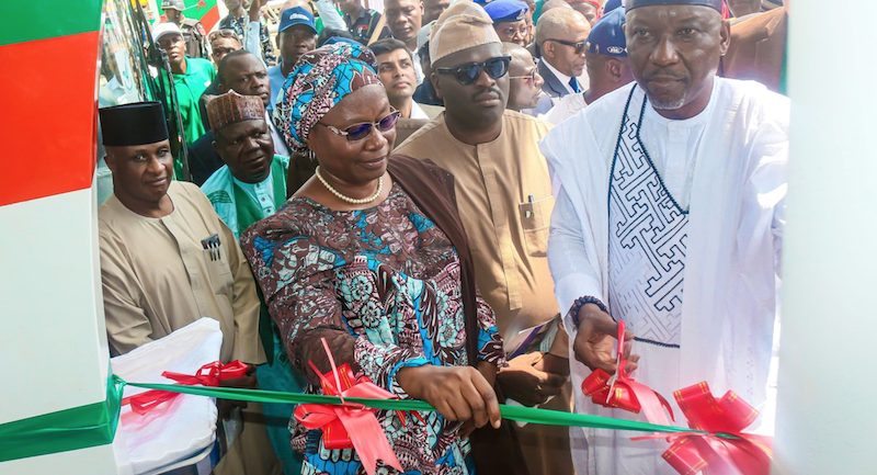 FG unveils first LCNG facility in Adamawa