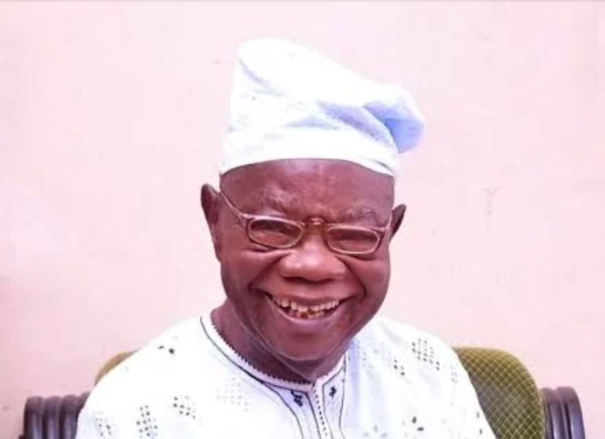 SAD: Legendary highlife music maestro, Gwo Gwo singer, Mike Ejeagha is dead