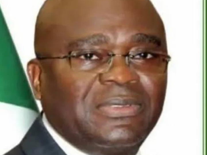 NUJ FCT condemns attack on NTA Reporter by NRC MD, Kayode Opeifa